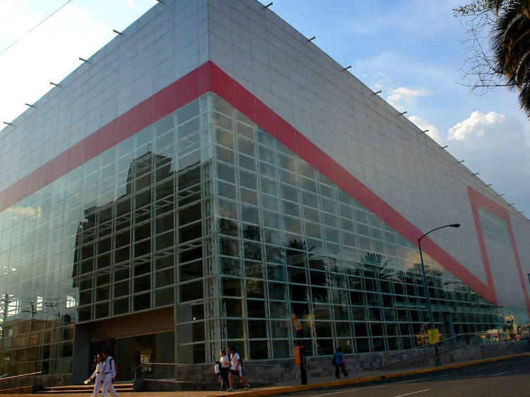Centro Cultural Futurama modern convention center for trade shows and corporate events.