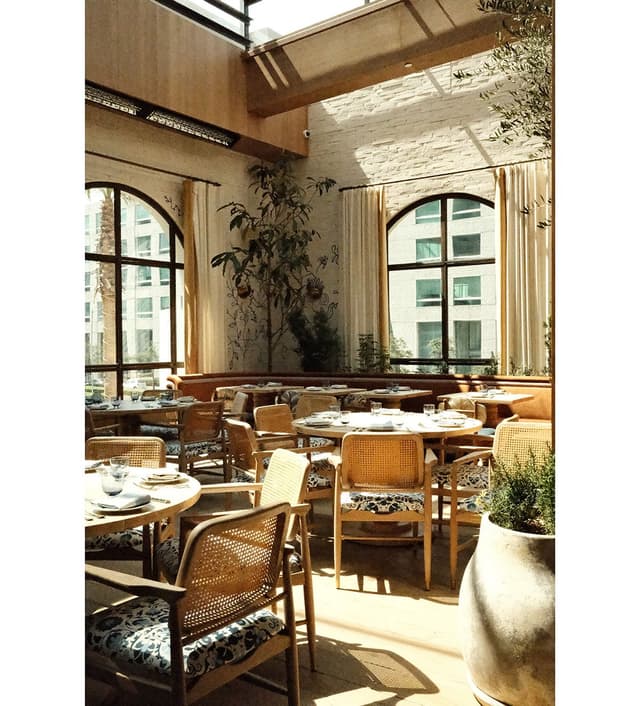 Restaurant