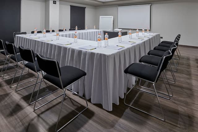 Sala de juntas 2
