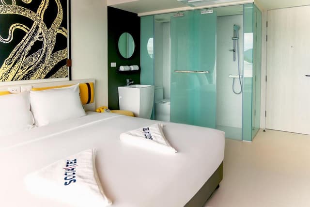 Chic Rooms