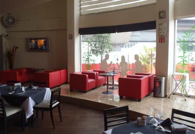 Modern dining restaurant in Hotel Tlahuac Mexico City for event networking and corporate meetings.