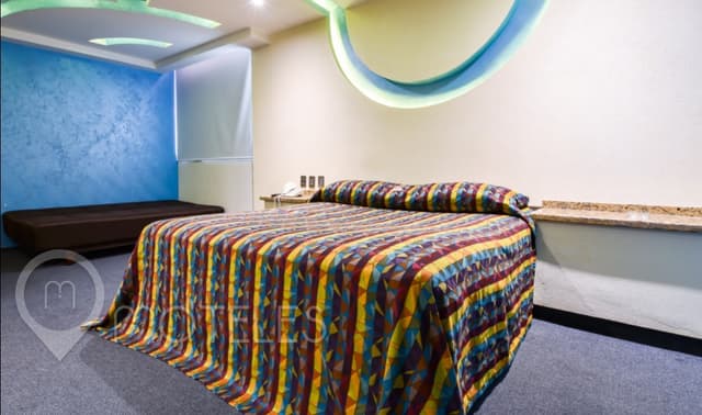 Hotel – Triple Room