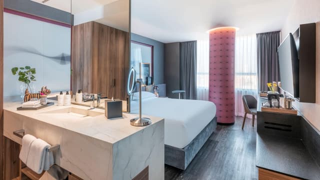 Executive Suite