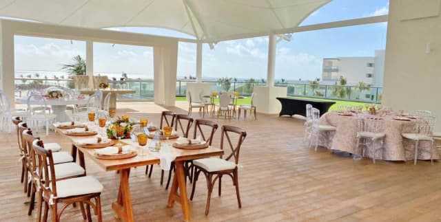 Dining Venues