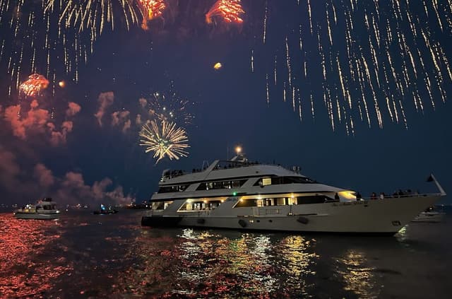 Anita Dee Yacht Charters