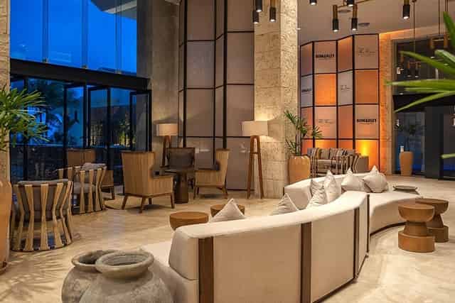 Manglar Lobby Bar