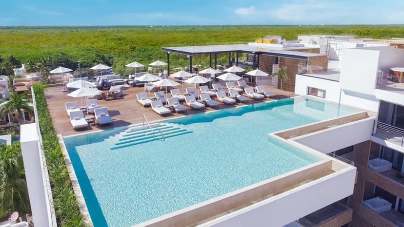 The Fives Oceanfront Puerto Morelos - Sunwing.ca