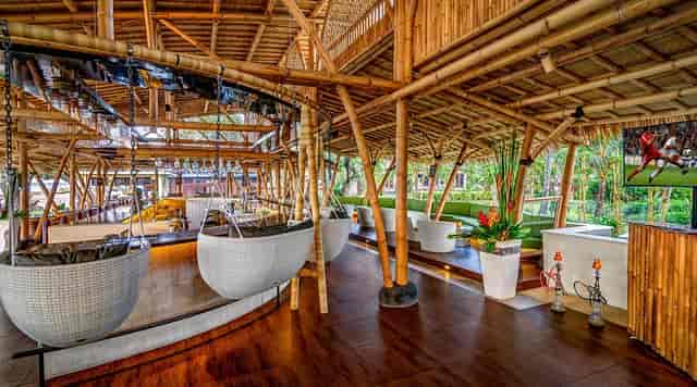 BAMBOO BAR & LOUNGE, Sanur - Restaurante Opiniones y Fotos
