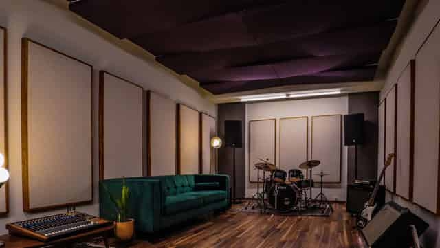 drawing room