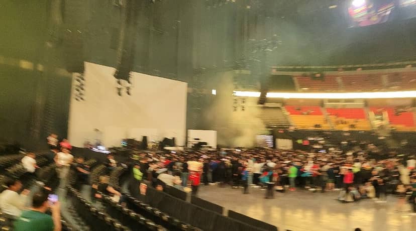 Palacio de los Deportes arena with projection screen for live concert and event production.