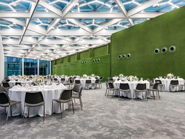Banquet hall