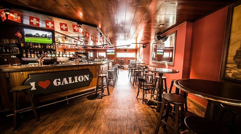 Galion Hotel bar for team happy hours and professional networking events.