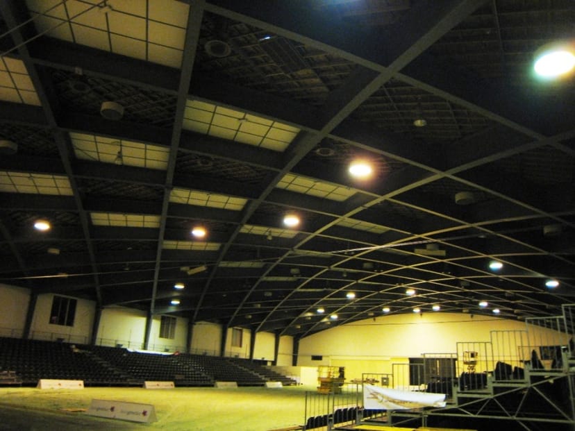 Halle 6-7 Beaulieu Lausanne: Industrial venue with high clearance for trade shows and events.