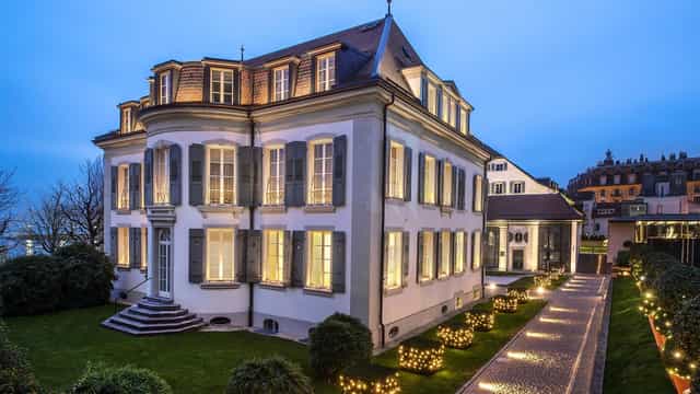 Le Lavaux at Hôtel Angleterre: Luxury venue for executive retreats and boutique weddings.