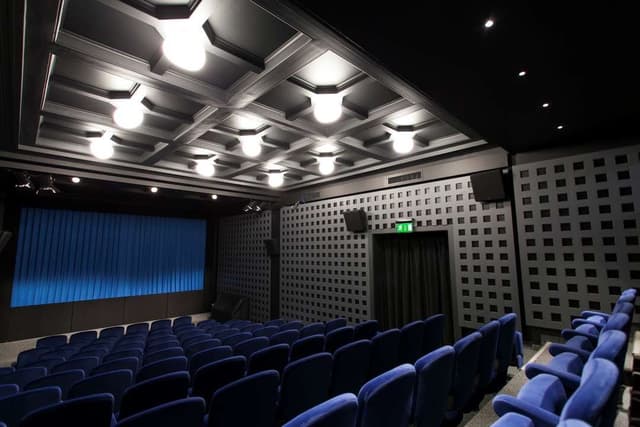 Le Salon