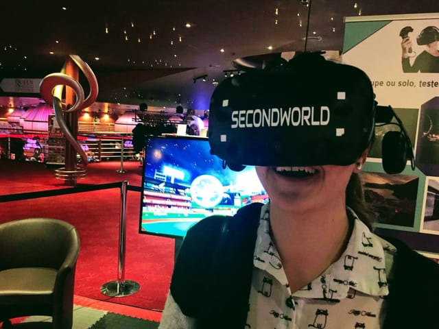 VR technology demo at Starling Hotel Lausanne corporate seminar and trade show event.