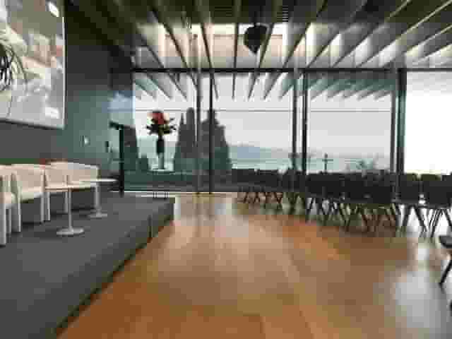 Lausanne Room