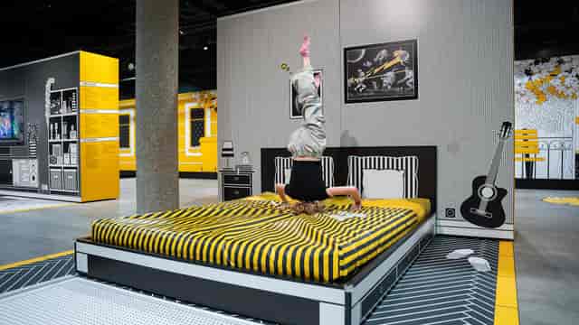Lausanne Room Olympic Museum: Immersive brand installation and experiential marketing set design.