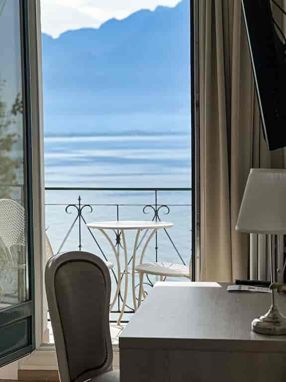 VIP balcony at Eden Palace au Lac, ideal for luxury incentive travel and executive hospitality.