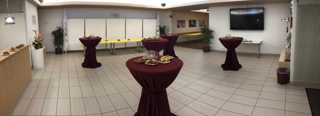 Banquet hall