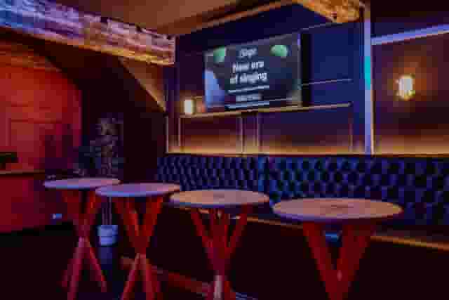 Karaoke Room 