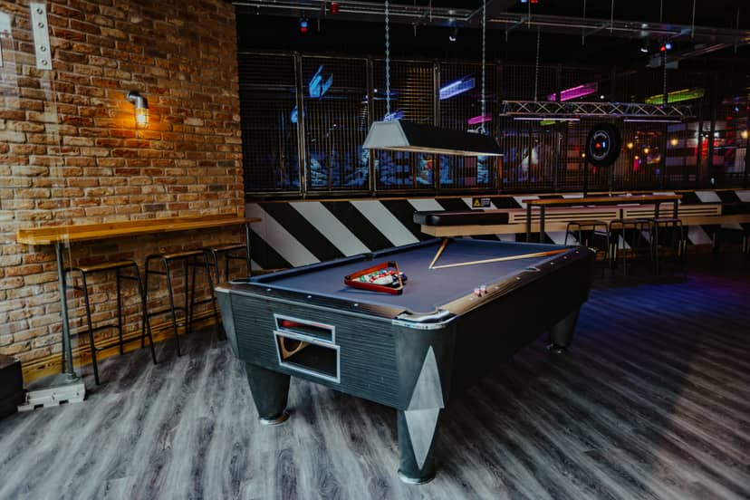 Industrial-chic Clubhouse bar in Leicester, perfect for corporate networking and team building.