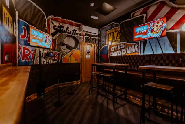 Karaoke Room