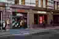 Karaoke Bars 