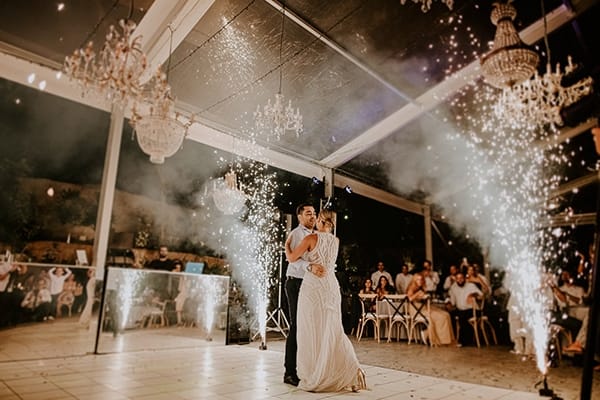Glamorous  full of romance at Lapatsa Countryside ¦ Marilena &  Panagiotis - Chic & Stylish s