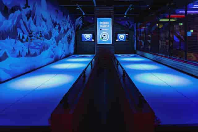 The Lodge at Roxy Lanes, The Friary Cardiff - modern venue for parties and events.