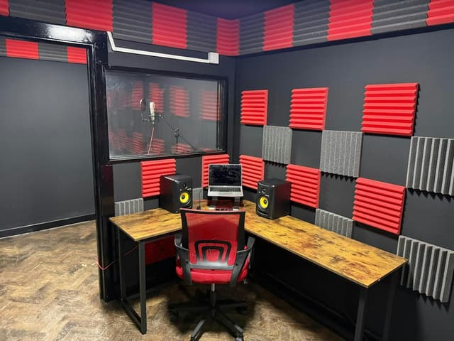 Coles Green Studios
