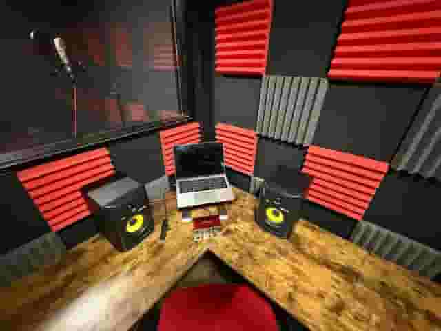 Coles Green Studios