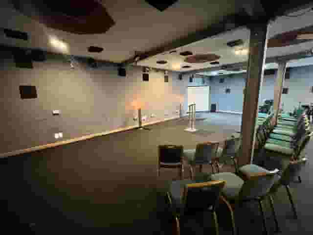  Premier Room 2 (No.42)
