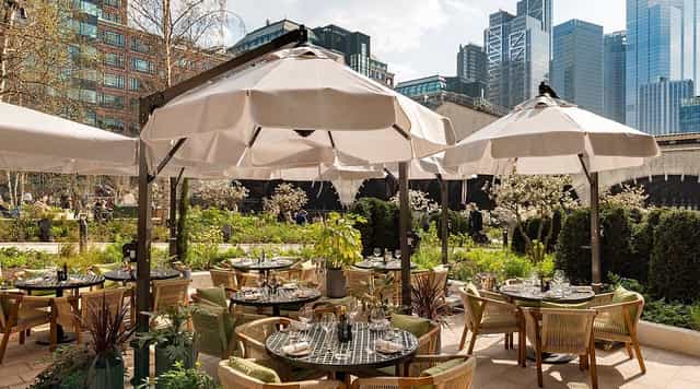 Piccolino Mayfair outdoor dining space for corporate reception and networking event.