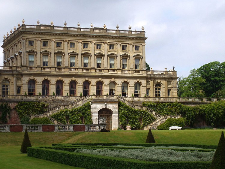 Majestic Cliveden House venue with manicured gardens for weddings and corporate events.