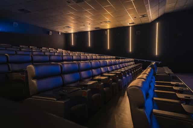 Lux Cinema Screens