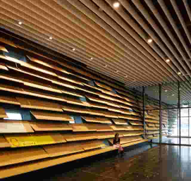 Upper Foyer