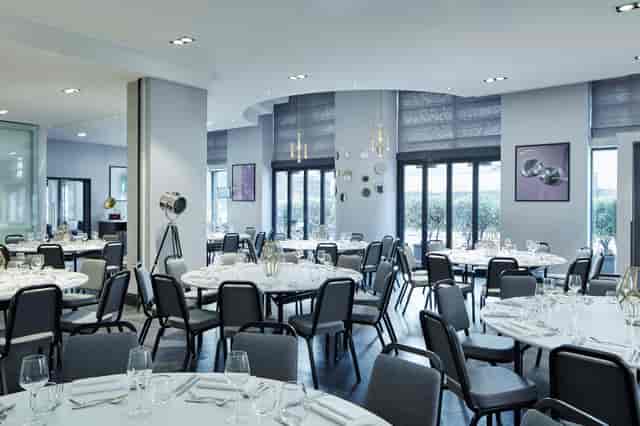 Modern banquet space at London Marriott Maida Vale, perfect for professional corporate dinners.