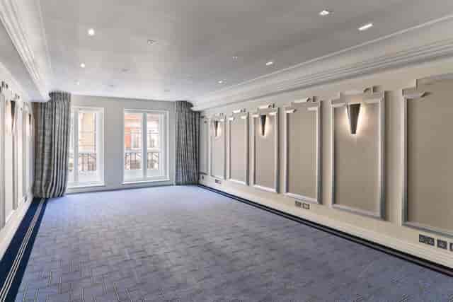 Claridge's - image 2