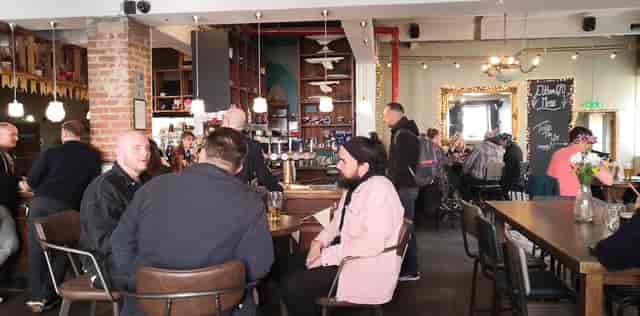 Industrial lounge restaurant in Eltham GPO for professional networking and corporate events.