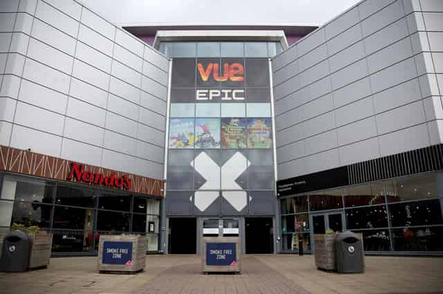 Standard Cinema Screens
