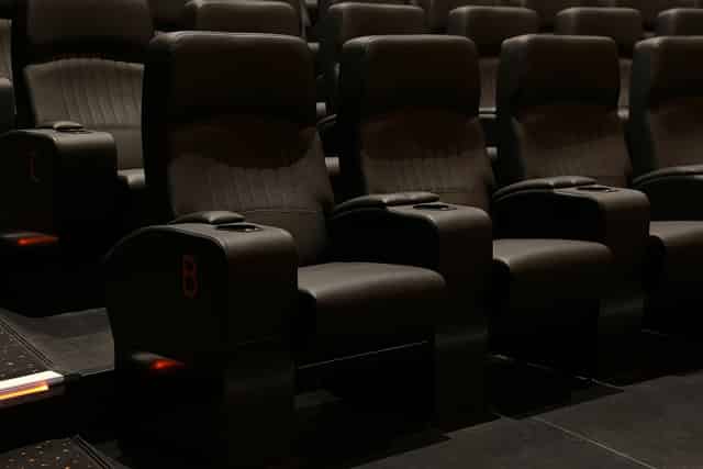 Standard Cinema Screens