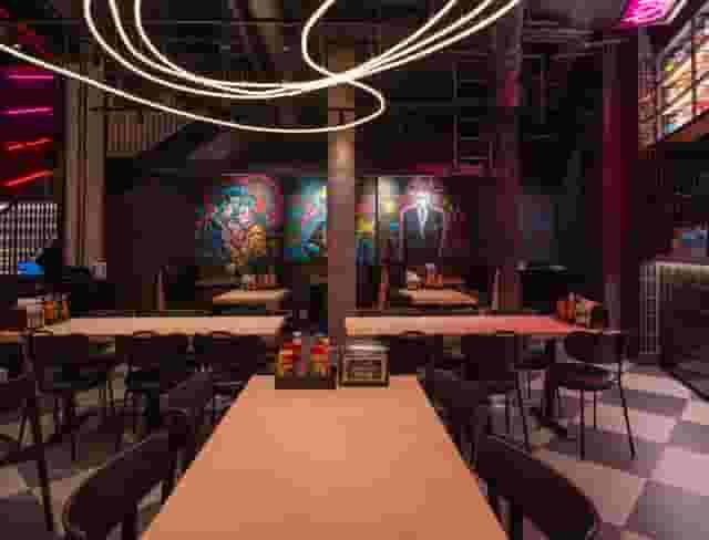 CrazyShake Restaurant