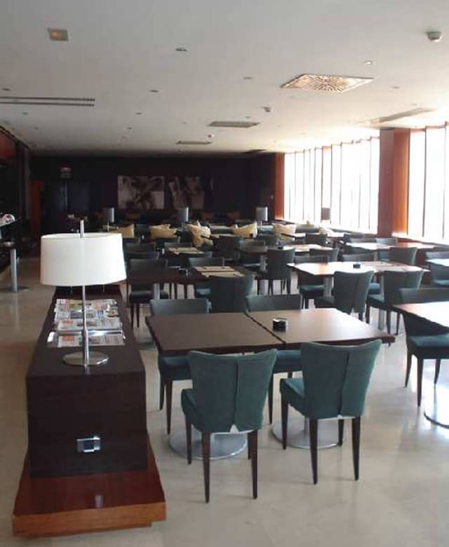 Consejo breakout space at AC Hotel Sevilla for networking and professional corporate meetings.