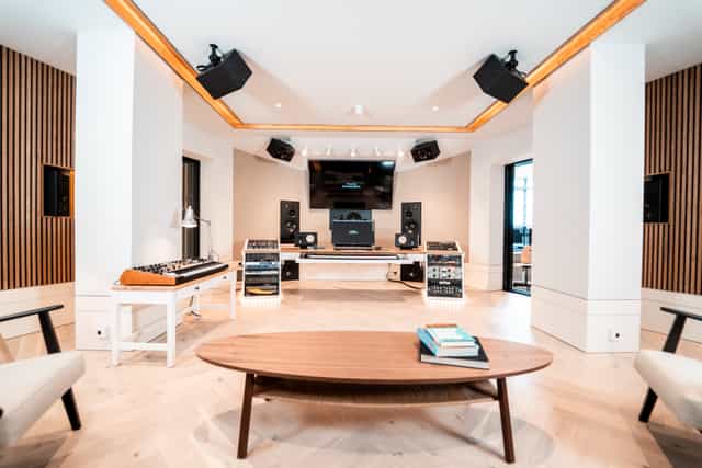 Luxury recording studio in Shoreditch, perfect for podcast production and VIP media sessions.