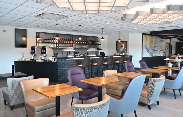 Oriri Lounge