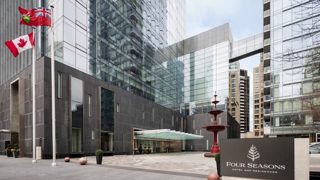 Four Seasons Hotel Toronto