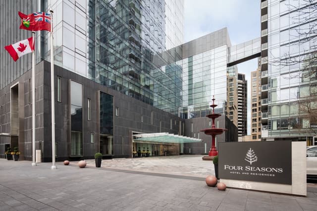 Aria Foyer East