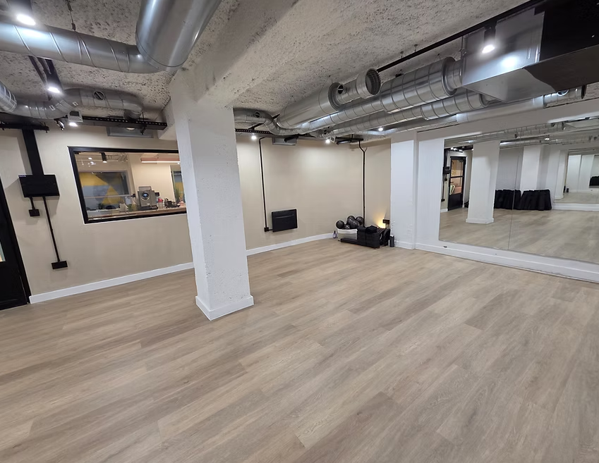 Versatile meeting space in London Academy of Dance, ideal for workshops and events.