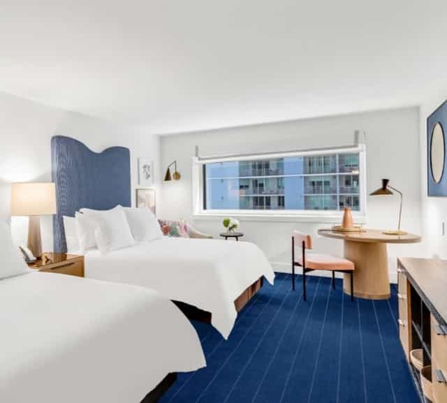 Whole venue hotel room with twin beds, ideal for events and comfort in Miami.
